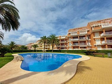 Property to buy Apartment Denia