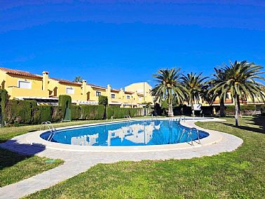 Property to buy Apartment Denia